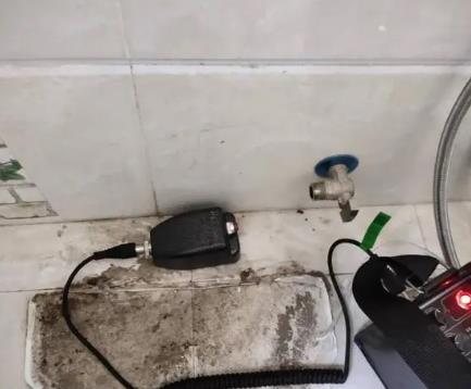 河池市屋顶漏水维修公司分享下卫生间漏水的危害及解决方法